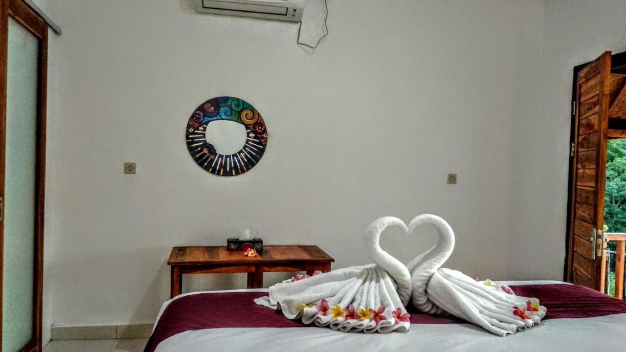 Vina Bungalow Toyapakeh 외부 사진