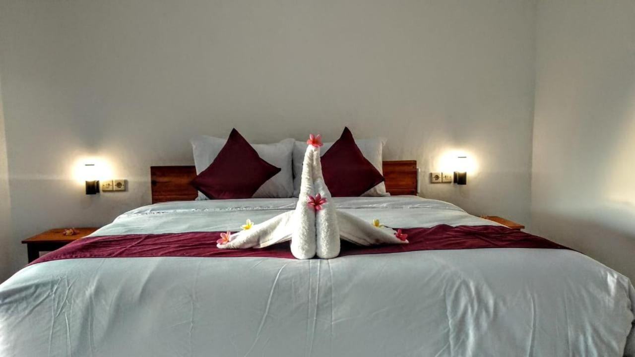 Vina Bungalow Toyapakeh 외부 사진