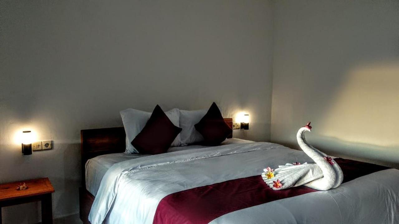 Vina Bungalow Toyapakeh 외부 사진