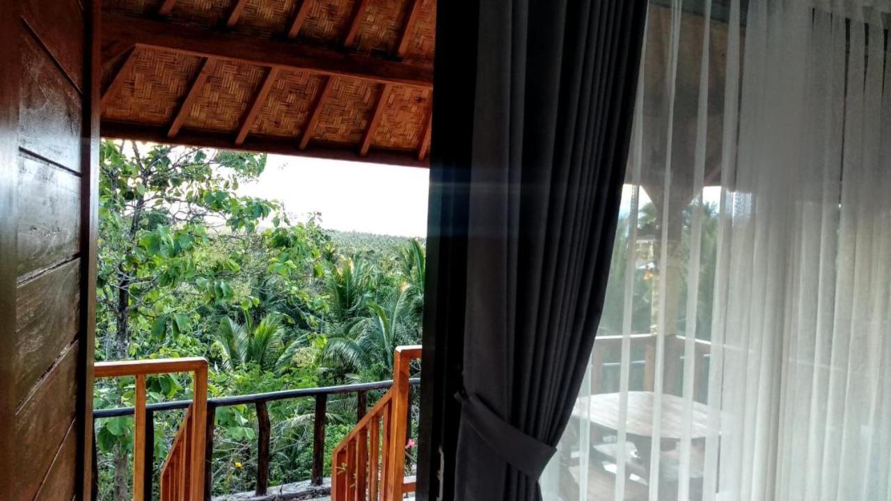 Vina Bungalow Toyapakeh 외부 사진